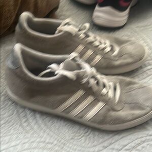 Adidas Men's Gray Sneakers